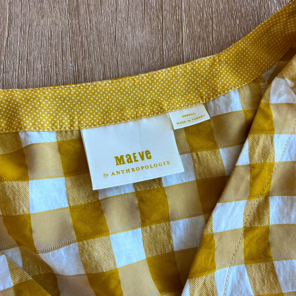 MAEVE by Anthropologie adorable butter soft flow blouse